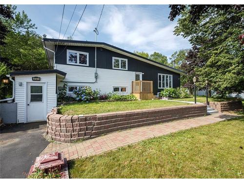 2141 Topsail Road  Conception Bay South, NL A1W 5R5