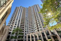 220 - 15 NORTHTOWN WAY Toronto, ON M2N 7A2