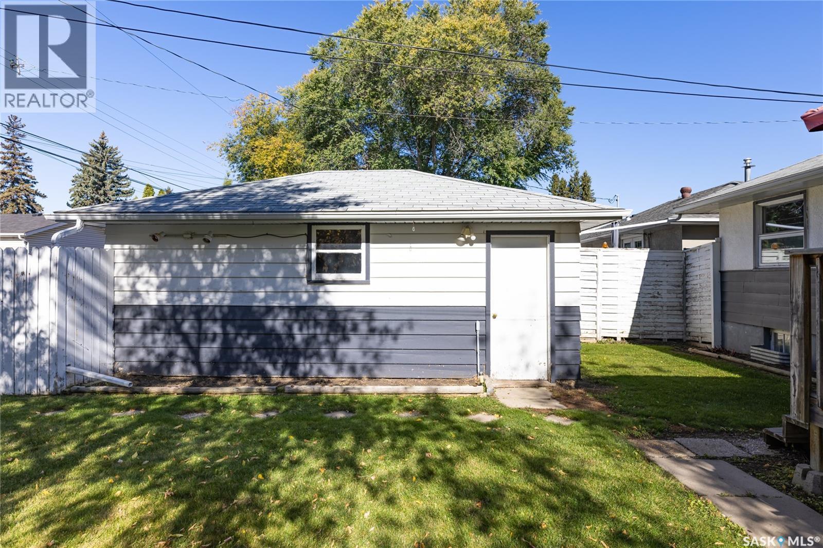 2522 William Avenue, Saskatoon, SK