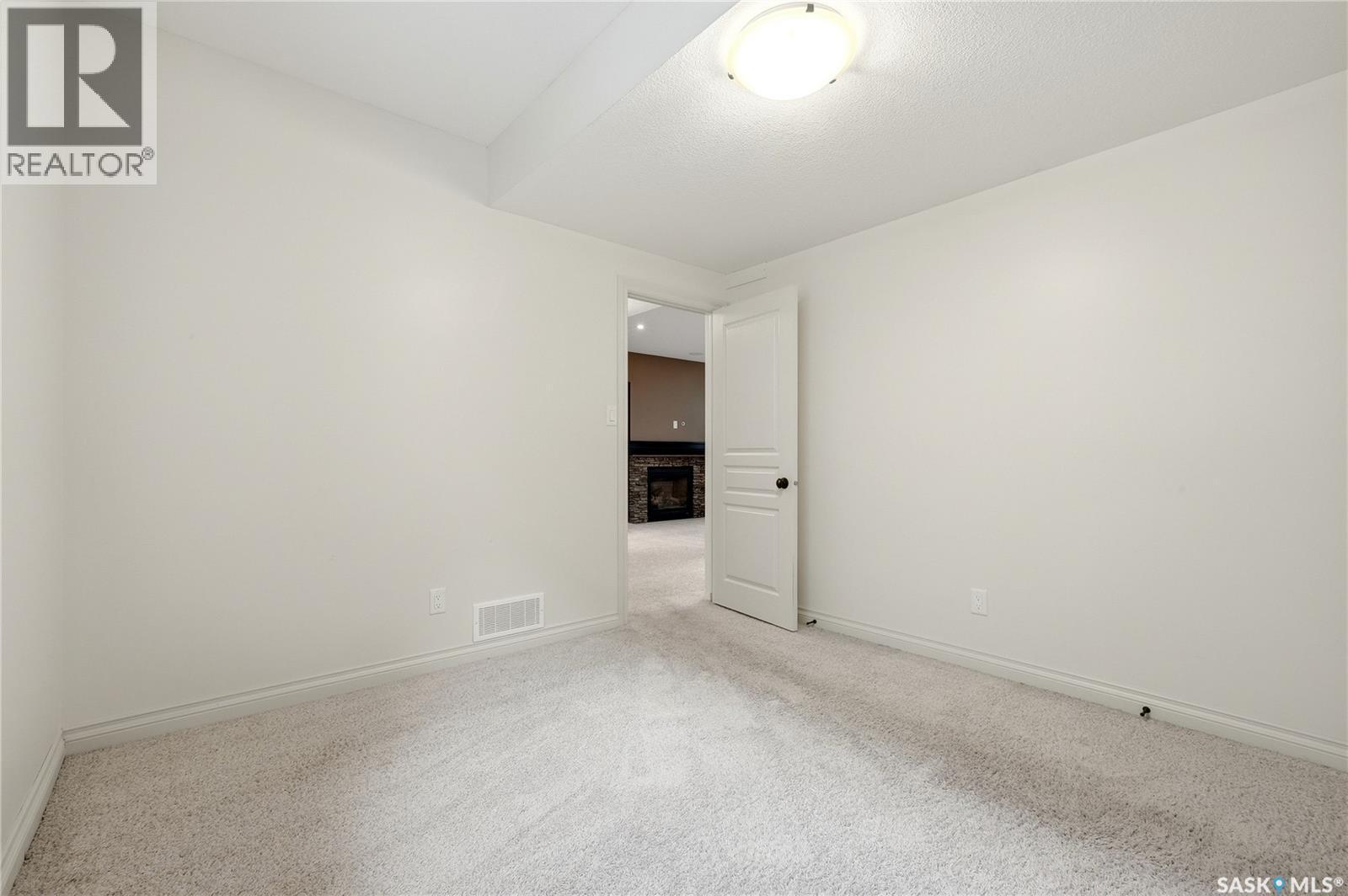 4322 Sandpiper Crescent E, Regina, SK