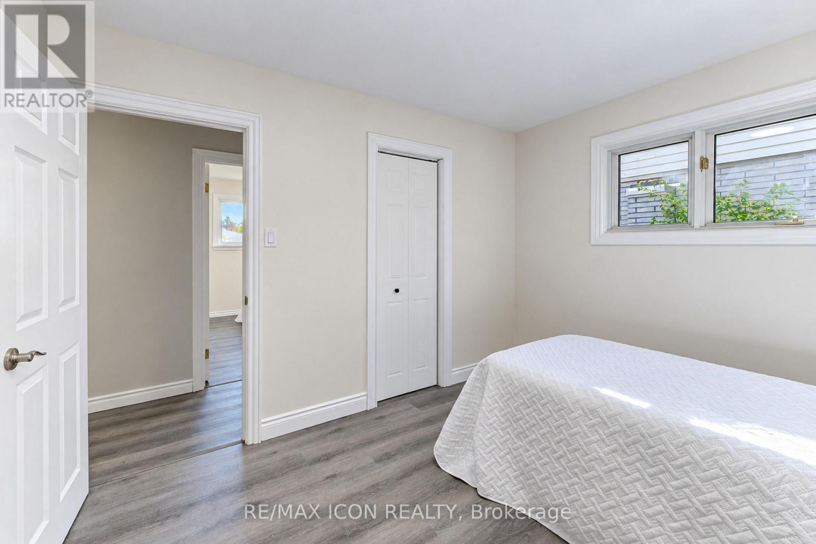 64 Lowrey Avenue S, Cambridge, ON