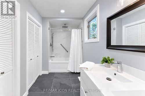 64 Lowrey Avenue S, Cambridge, ON 
