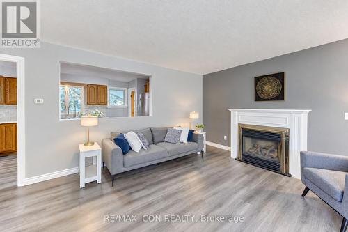 64 Lowrey Avenue S, Cambridge, ON 