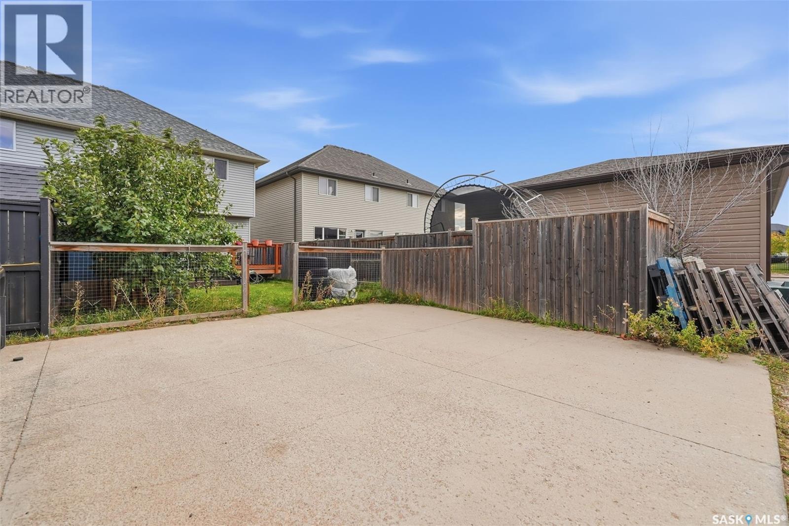 110 East Hampton Boulevard, Saskatoon, SK