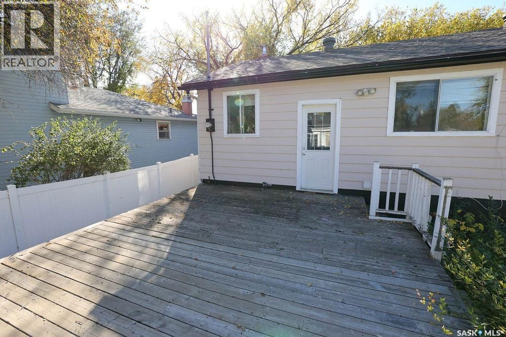 4816 8Th Avenue, Regina, SK