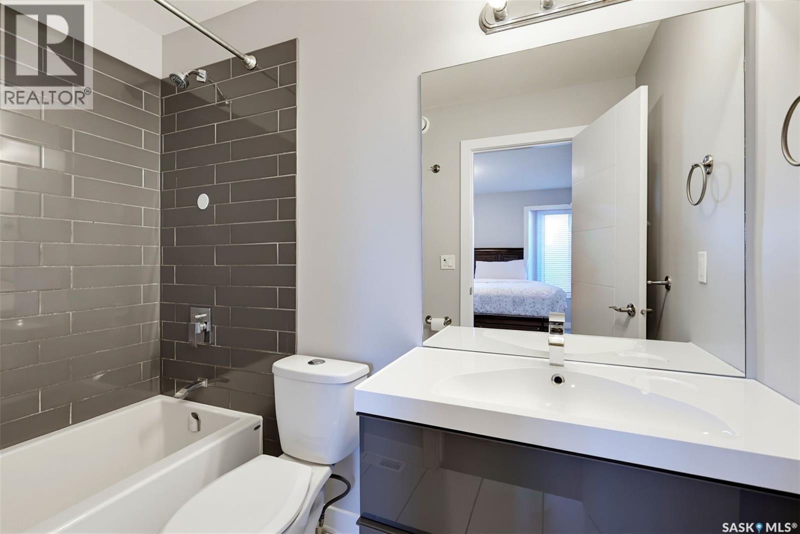 3814 33Rd Street W, Saskatoon, SK