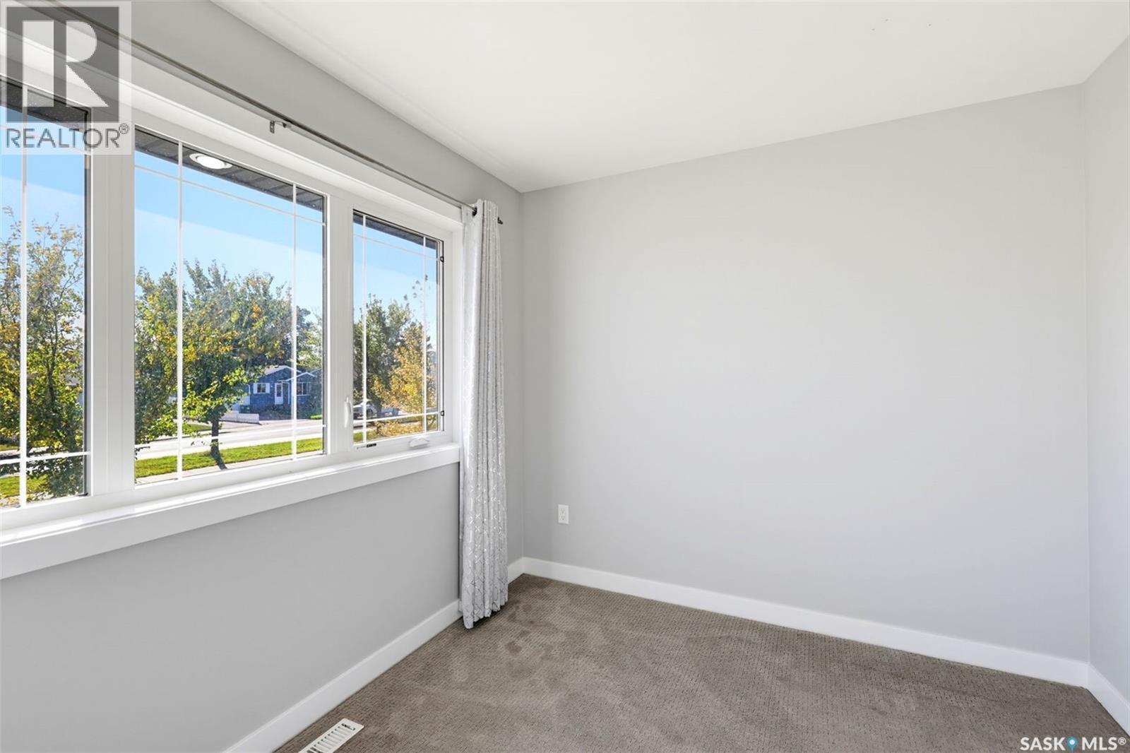 3814 33Rd Street W, Saskatoon, SK