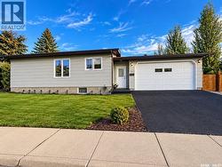 302 Cowie CRESCENT Swift Current, SK S9H 4W7