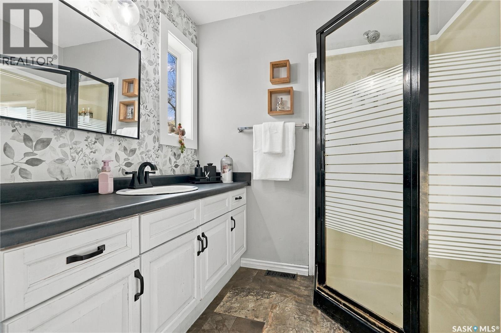 210 Coben Crescent, Saskatoon, SK