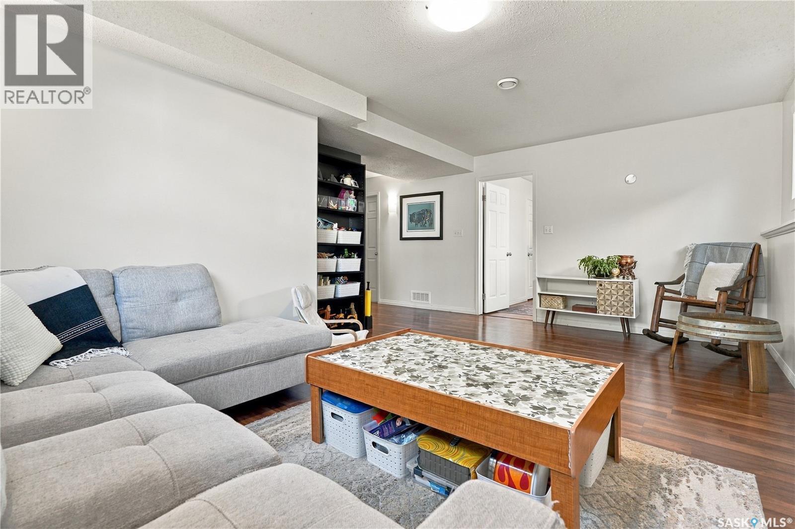 210 Coben Crescent, Saskatoon, SK