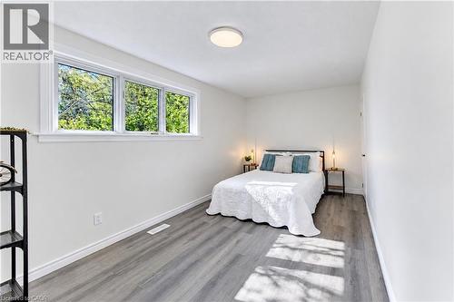 64 Lowrey Avenue S, Cambridge, ON 