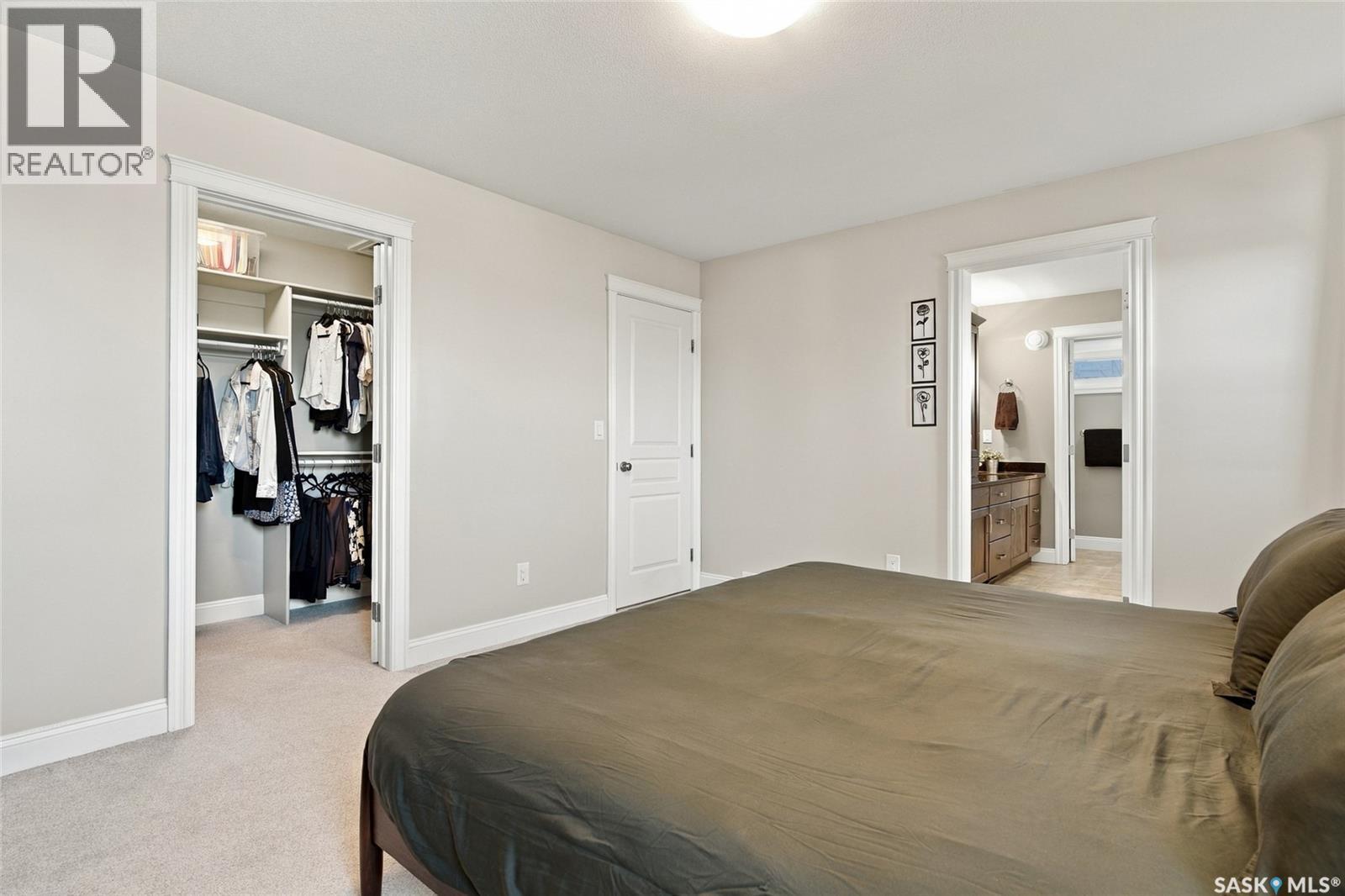 831 Salloum Crescent, Saskatoon, SK