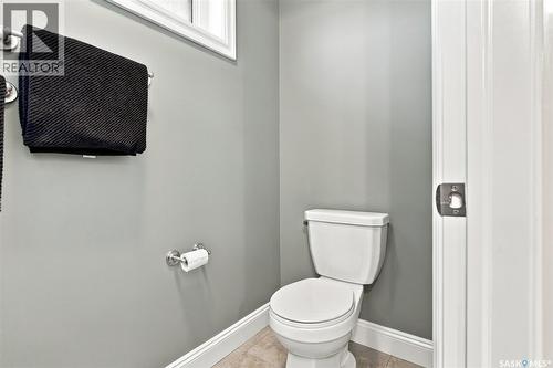 831 Salloum Crescent, Saskatoon, SK 