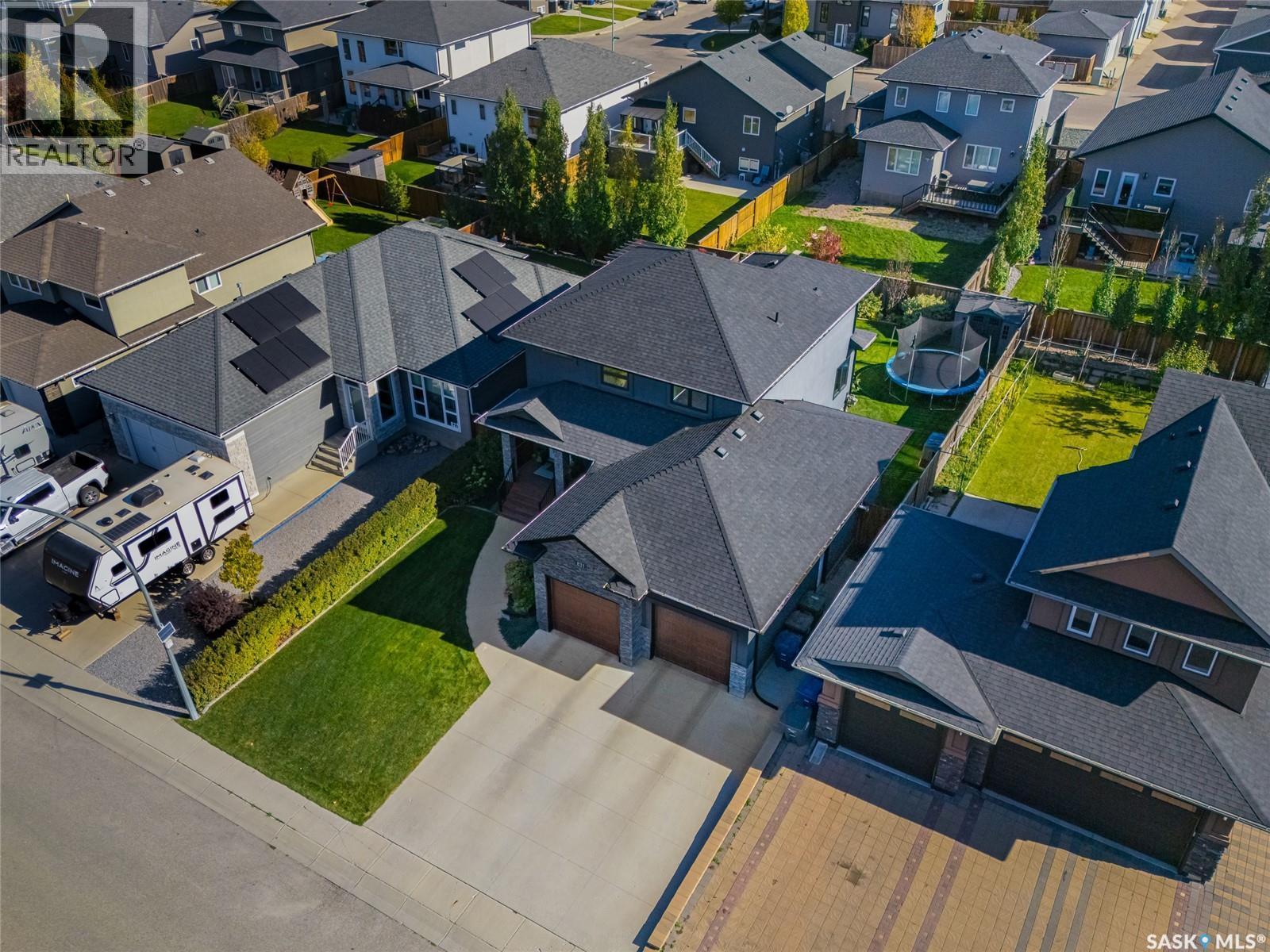 831 Salloum Crescent, Saskatoon, SK