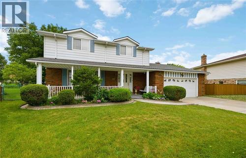 821 DANBURY CRESCENT  Sarnia, ON N7S 4L7