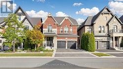 327 MACTIER DRIVE Vaughan, ON L4H 4R1