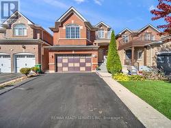69 BINDER TWINE TRAIL Brampton, ON L6X 4T2