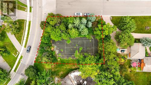 58 PARKVIEW PLACE  Brampton, ON L6W 2G2