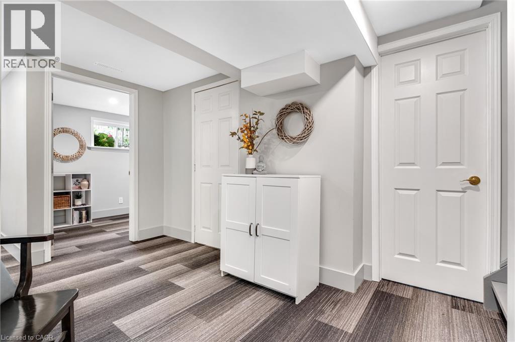 18 Bismark Drive, Cambridge, ON
