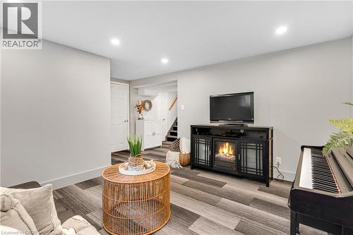 18 Bismark Drive, Cambridge, ON 