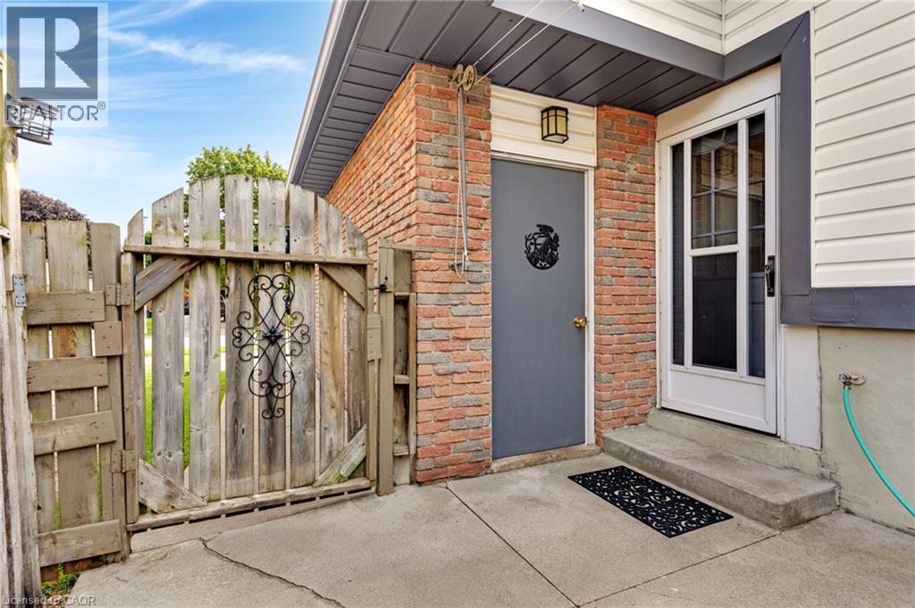 18 Bismark Drive, Cambridge, ON