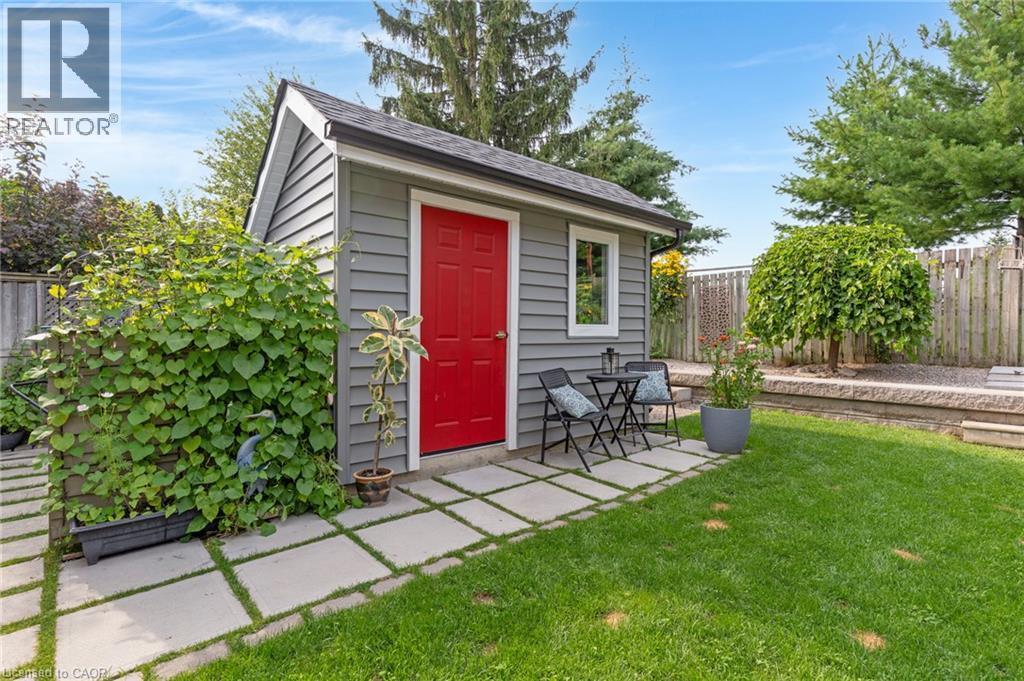 18 Bismark Drive, Cambridge, ON