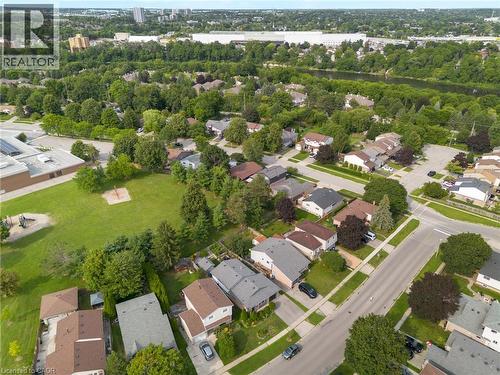 18 Bismark Drive, Cambridge, ON 