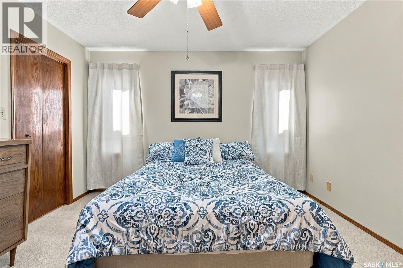 518 Bronson Crescent, Saskatoon, SK