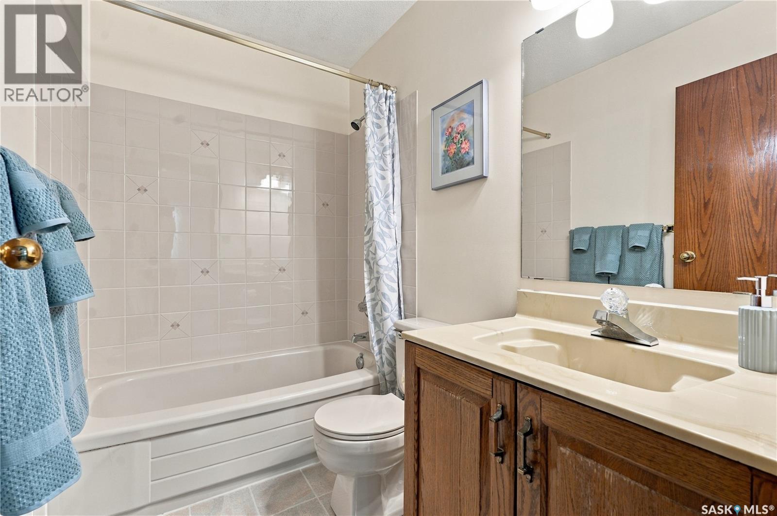 518 Bronson Crescent, Saskatoon, SK
