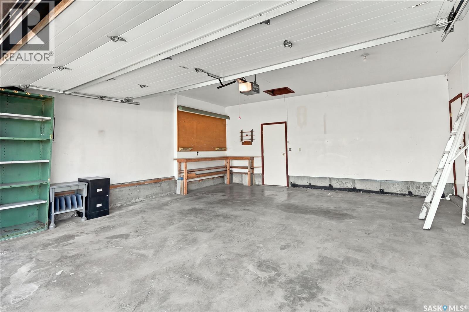 518 Bronson Crescent, Saskatoon, SK