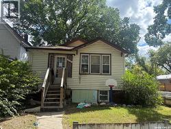 1579 Athol STREET  Regina, SK S4T 3C9