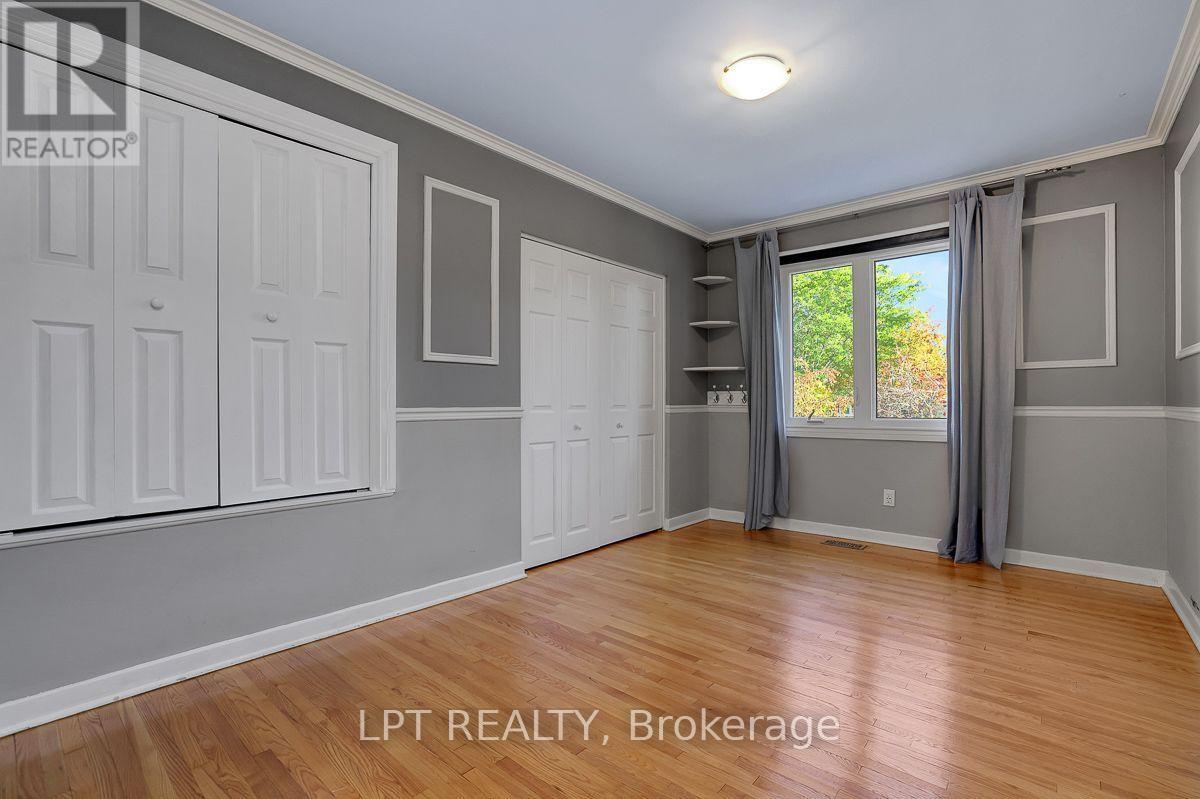 123 Dorothea Drive, Ottawa, ON