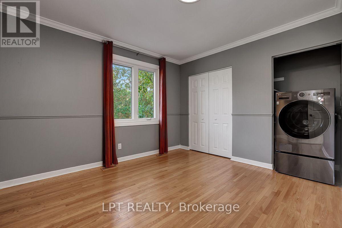123 Dorothea Drive, Ottawa, ON