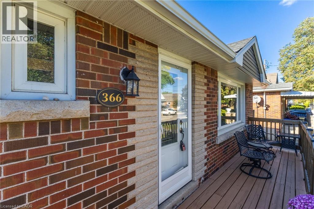 Brick exterior with stone accents - 366 East 17Th Street, Hamilton, ON