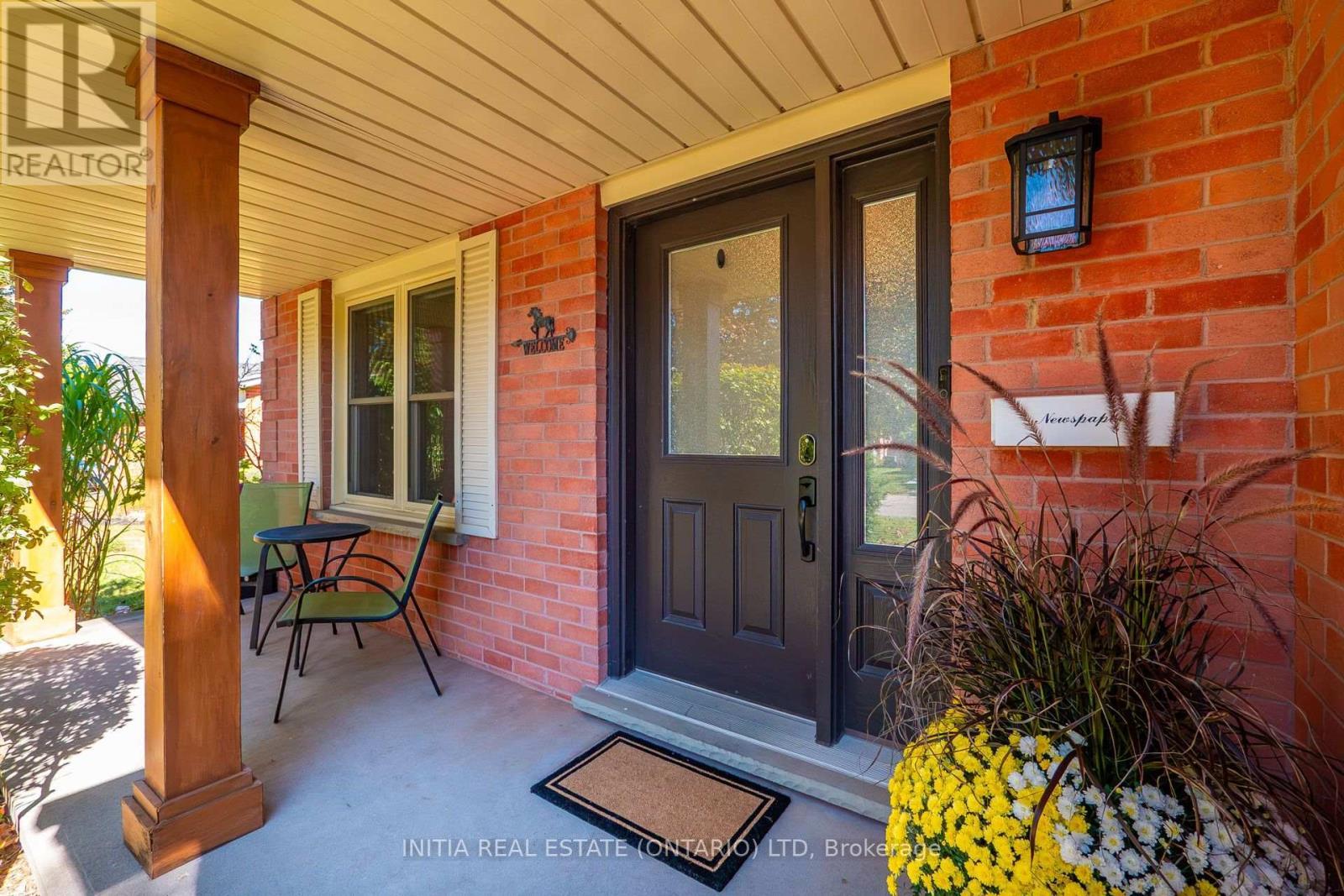 10 Handorf Drive, Cambridge, ON