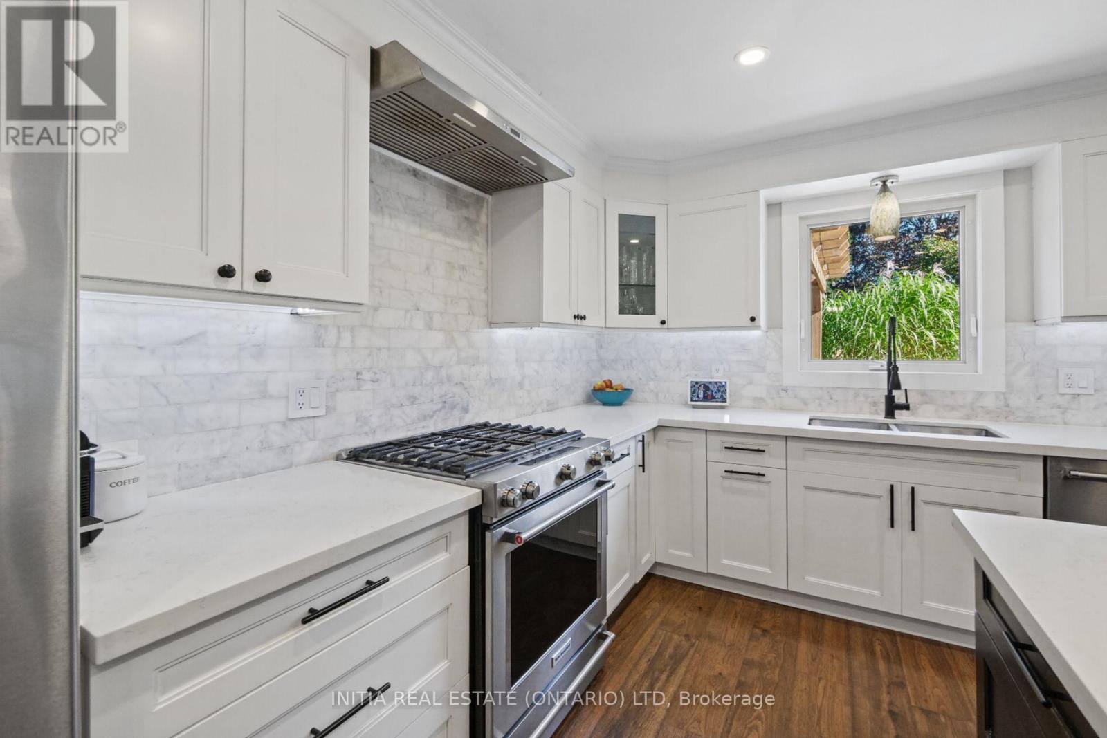10 Handorf Drive, Cambridge, ON