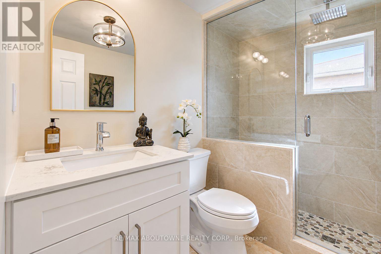 3668 Colonial Drive, Mississauga, ON
