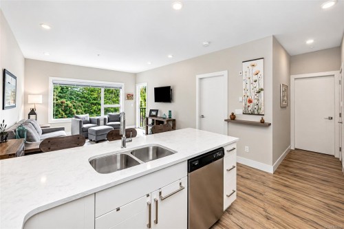 #408-280 Island Hwy  View Royal, BC V9B 1G5