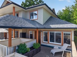 #413-930 Braidwood Rd Courtenay, BC V9N 3R9