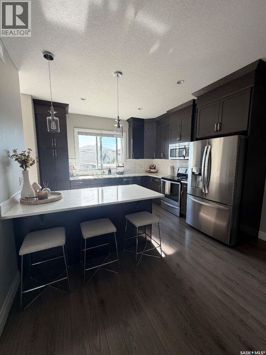 5325 Green Silverberry Drive E, Regina, SK