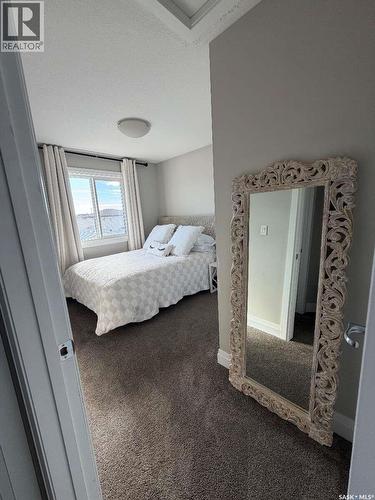 5325 Green Silverberry Drive E, Regina, SK 