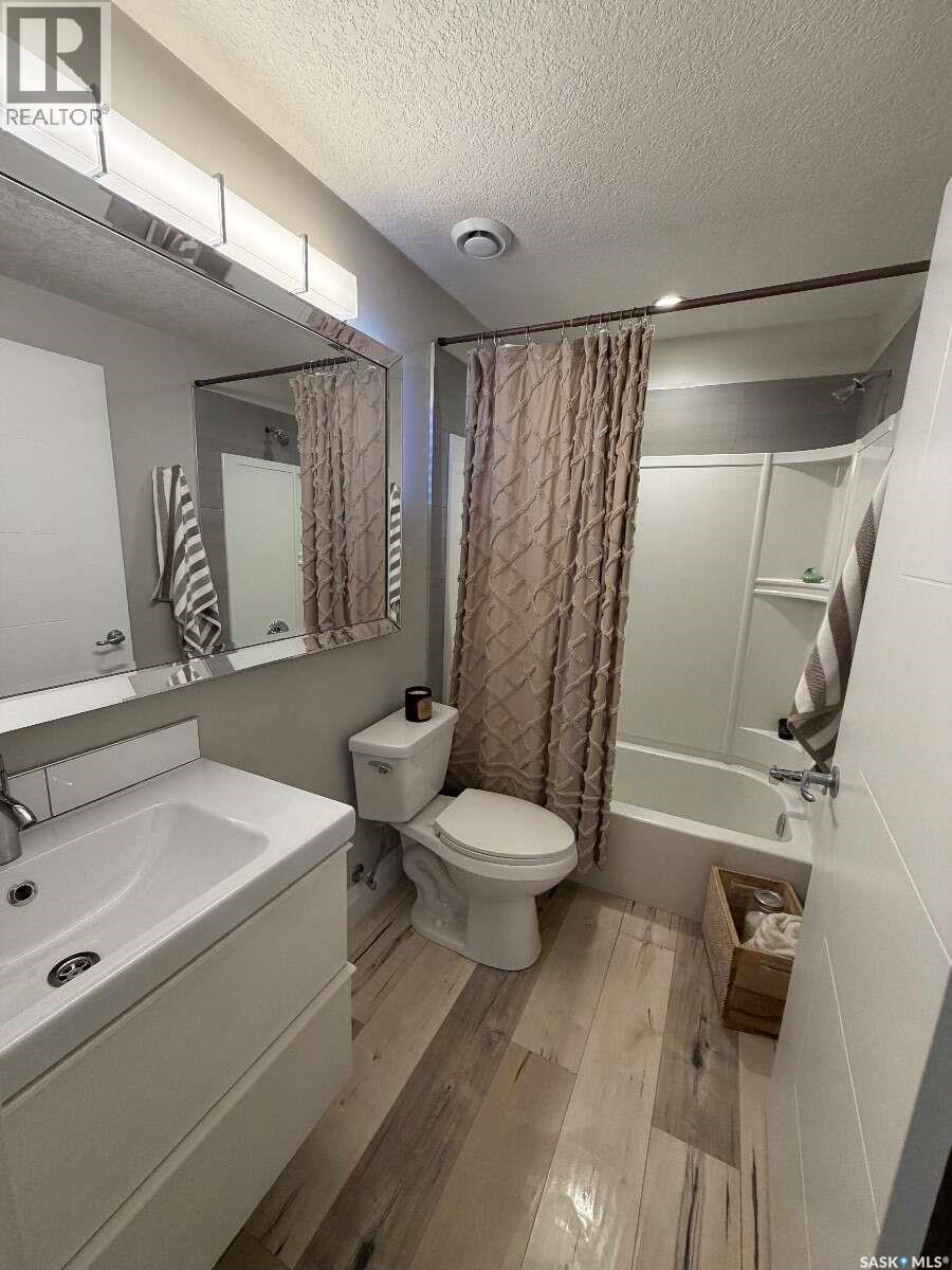5325 Green Silverberry Drive E, Regina, SK