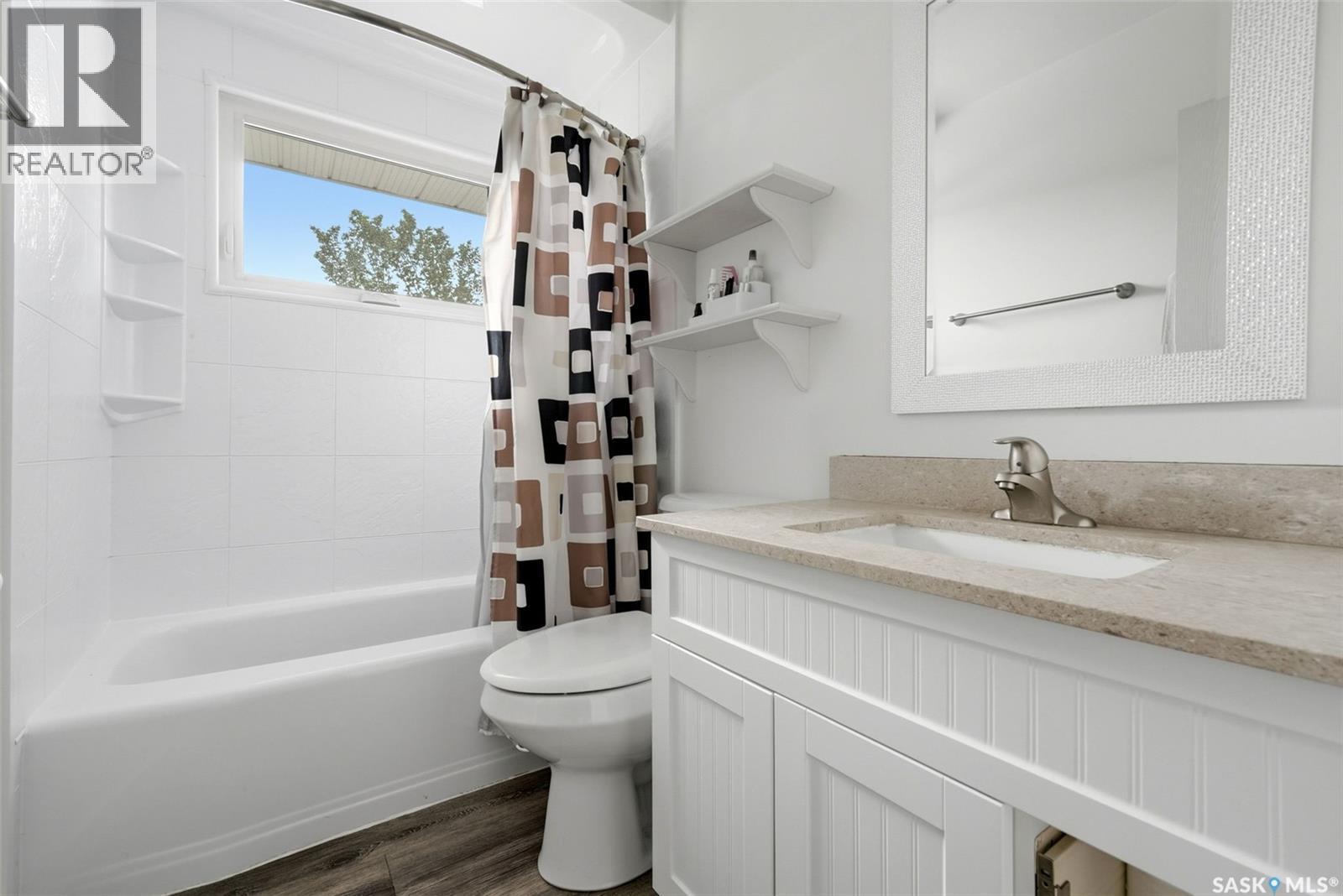 511 Shannon Road, Regina, SK