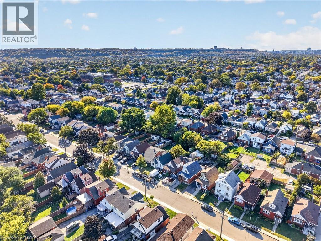 Additional content - 215 Paling Avenue, Hamilton, ON