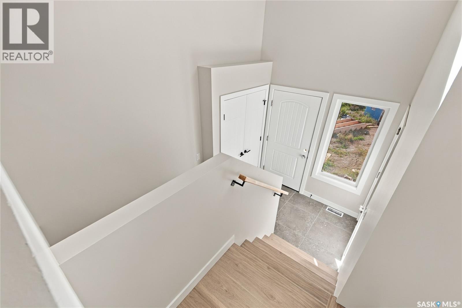 526 Kinloch Court, Saskatoon, SK