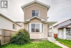 21 MARTIN CROSSING Link NE  Calgary, AB T3J 3V2