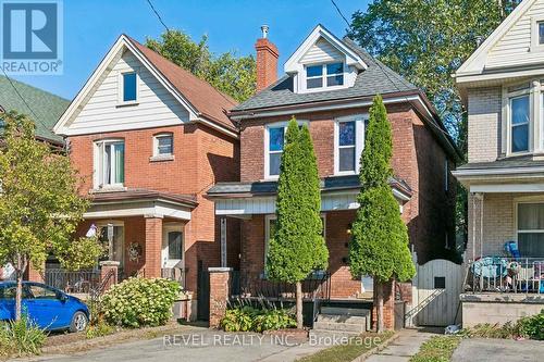 36 Holton Avenue N, Hamilton, ON 