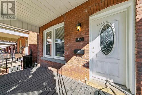 36 Holton Avenue N, Hamilton, ON 