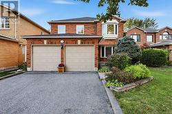 434 LAVAS ROAD Newmarket, ON L3Y 8H4