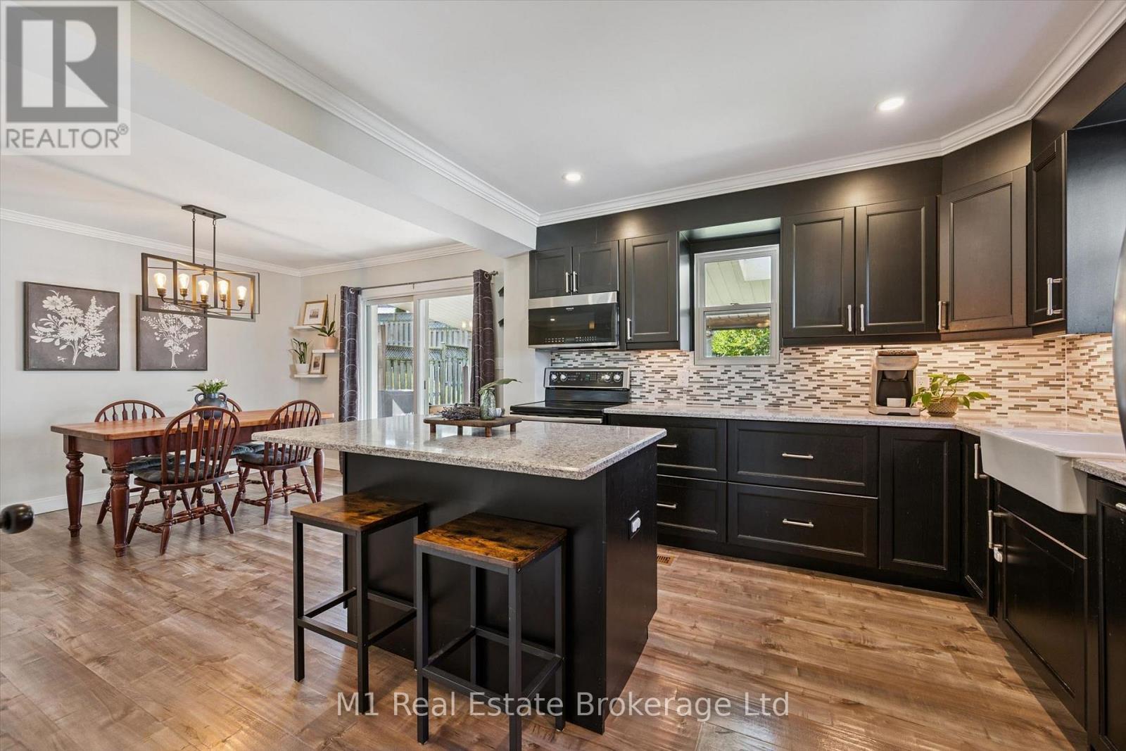53 Johanna Drive, Cambridge, ON